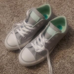 Gray Converse Shoe NWOT